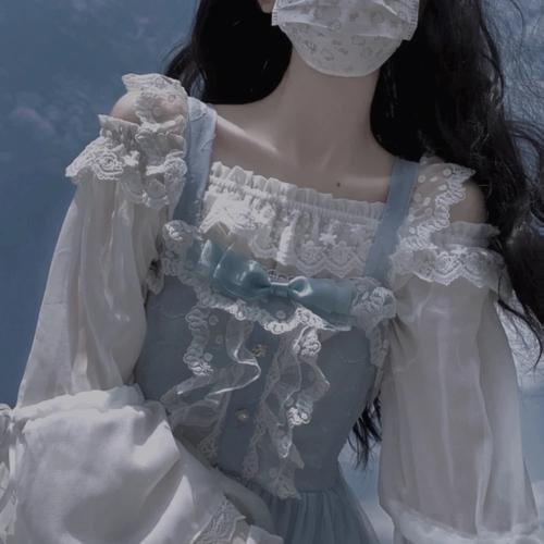 淘气小女巫第一季